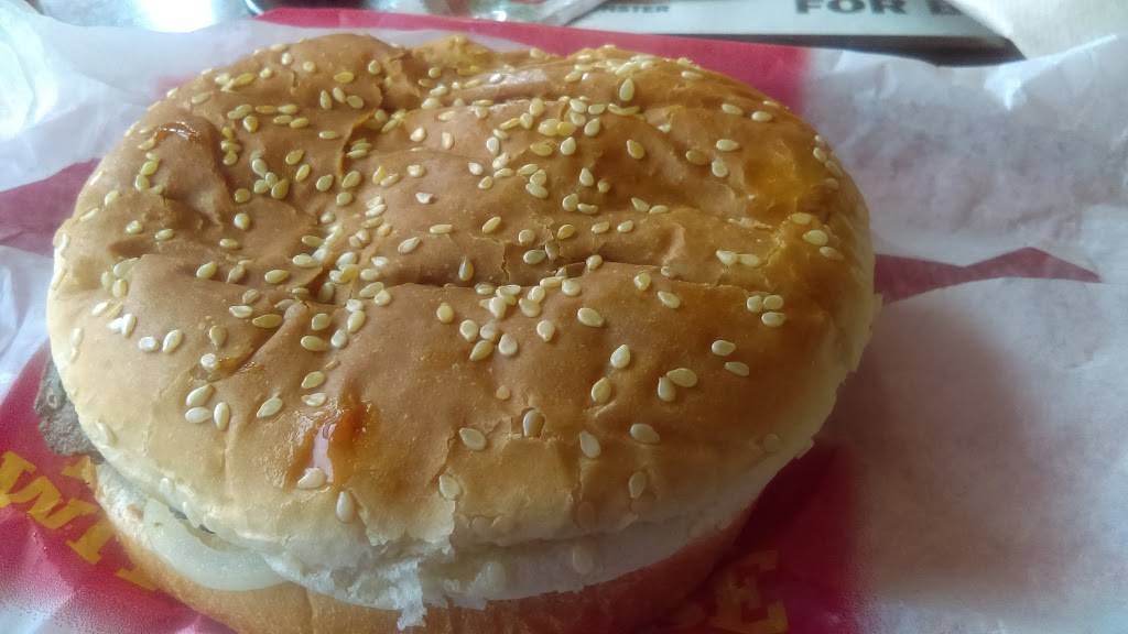 Carls Jr. | restaurant | 14344 Roscoe Blvd, Panorama City, CA 91402, USA | 8188922712 OR +1 818-892-2712