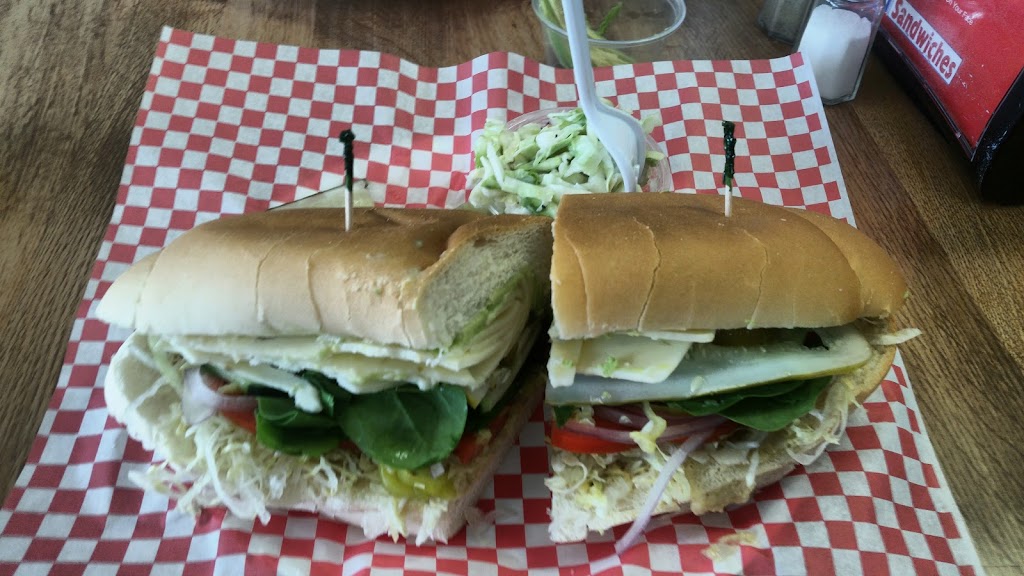 Borns Best Sandwiches | restaurant | 2231 McCulloch Blvd N #111, Lake Havasu City, AZ 86403, USA | 9288542676 OR +1 928-854-2676