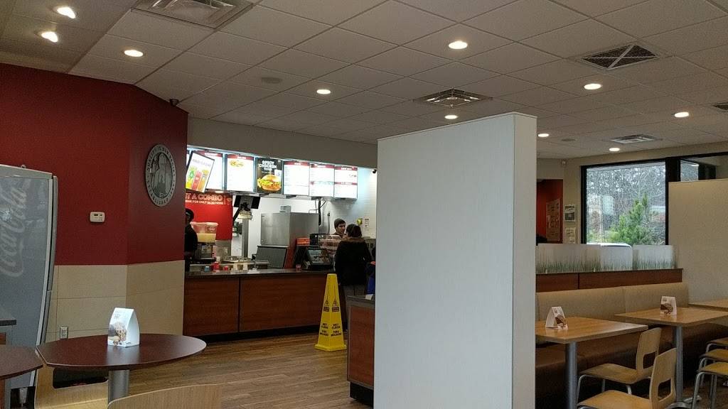 Wendys | restaurant | 3400 Sugarloaf Pkwy, Lawrenceville, GA 30044, USA | 6785184092 OR +1 678-518-4092