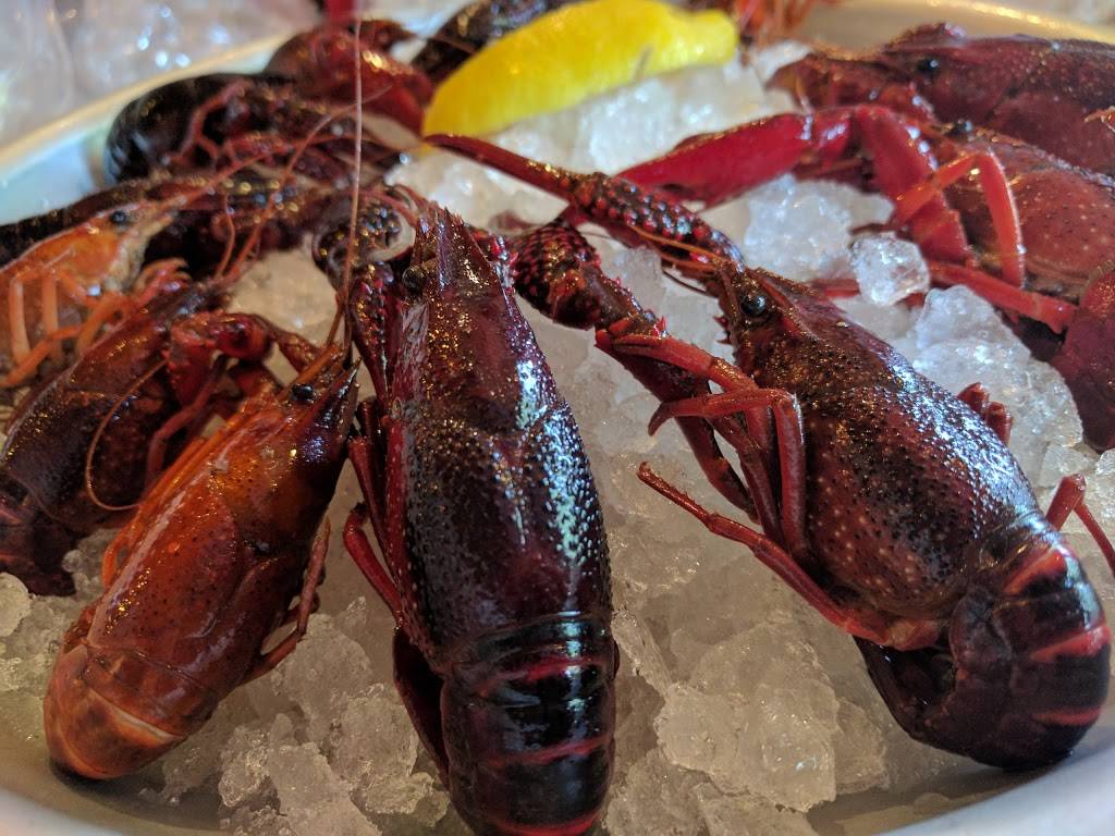 Shaking Crab | restaurant | 18 Cottage Ave, Quincy, MA 02169, USA | 6174811353 OR +1 617-481-1353