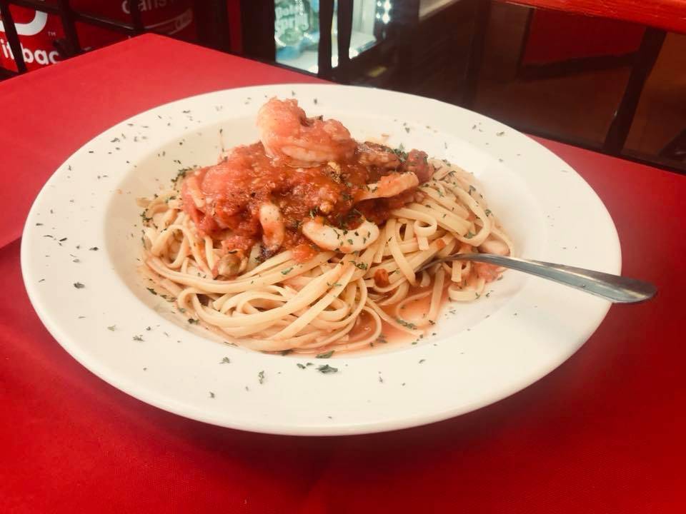 Gianni’s | restaurant | 1840 Nereid Ave, Bronx, NY 10466, USA | 7187985084 OR +1 718-798-5084