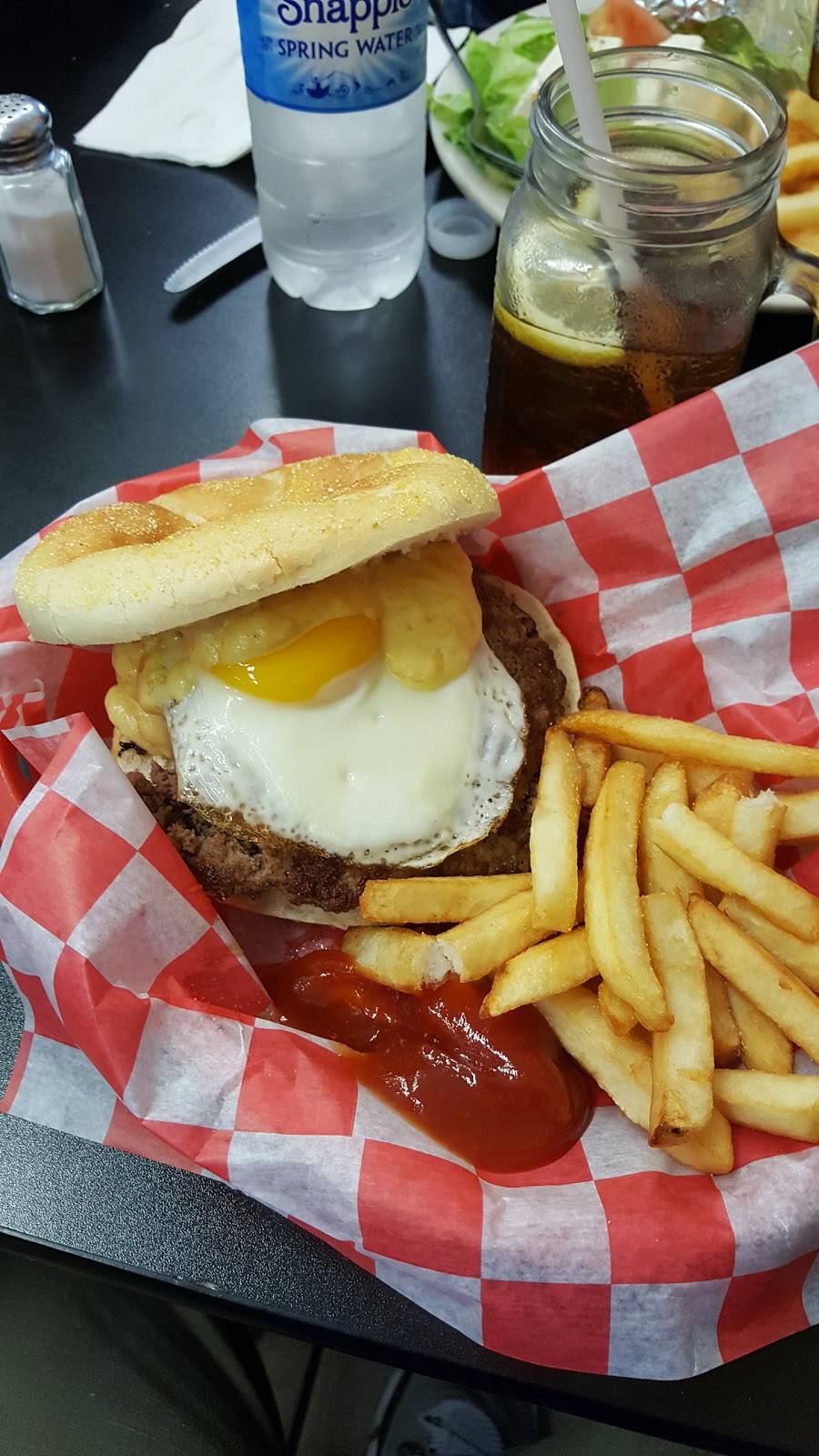 Sunshine Grill | restaurant | 821 Amboy Ave, Edison, NJ 08837, USA | 7326610200 OR +1 732-661-0200