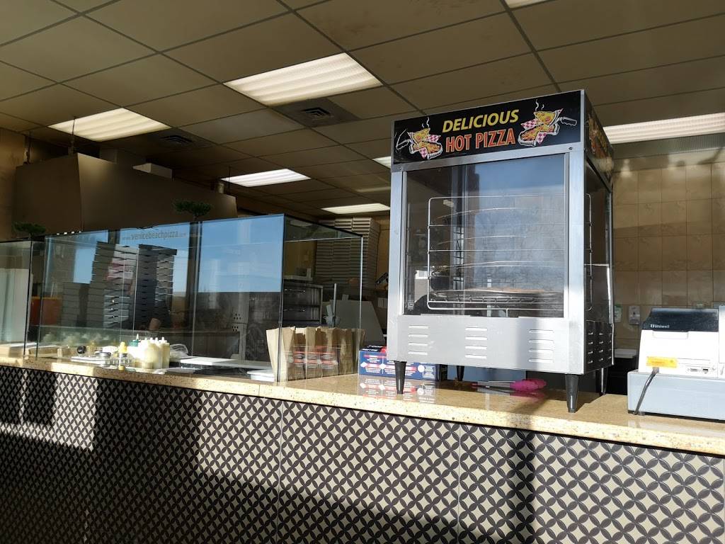 Venice Beach Pizzerias | restaurant | 1050 Paramount Drive, Stoney Creek, ON L8J 1P8, Canada | 9055607888 OR +1 905-560-7888