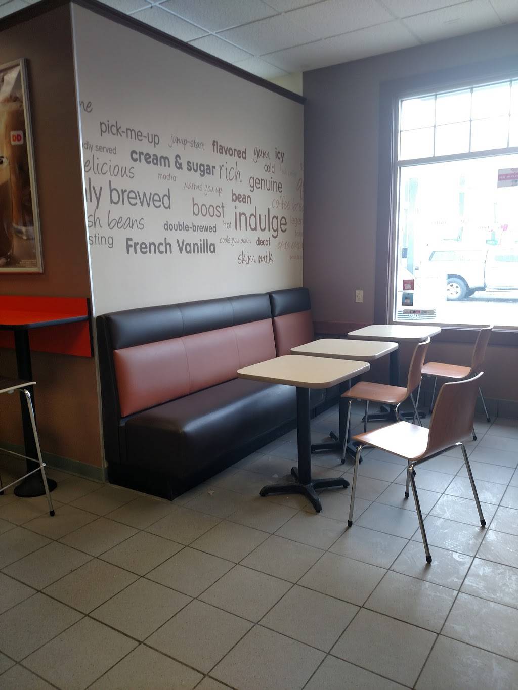 Dunkin | bakery | 6 Stonecrest Dr, Turner, ME 04282, USA | 2072253898 OR +1 207-225-3898