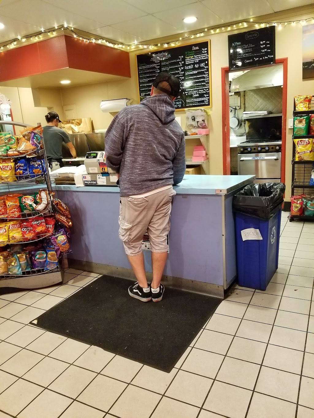 Pomas Italian Deli | restaurant | 1846 Bacon St, San Diego, CA 92107, USA | 6192233027 OR +1 619-223-3027