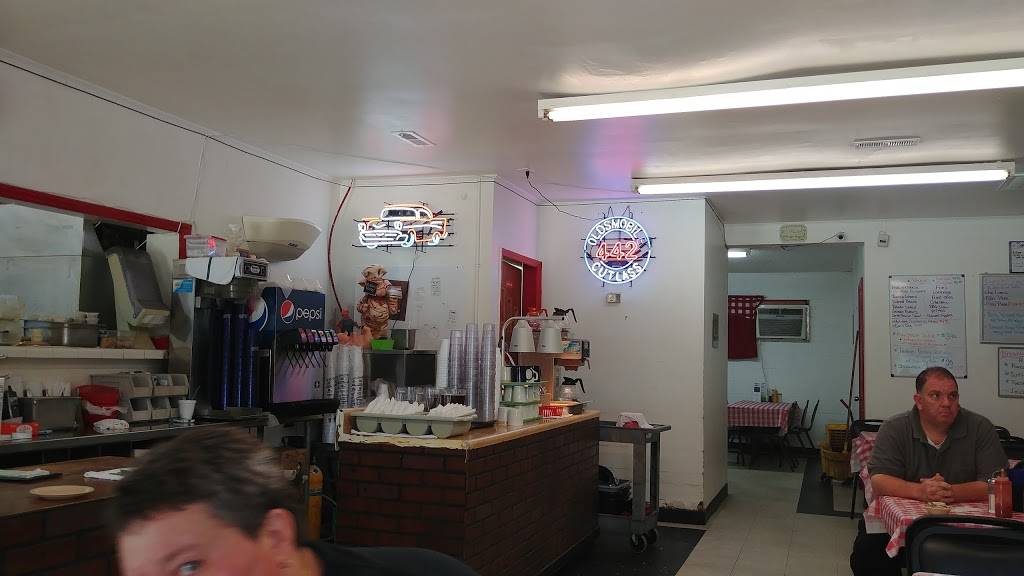 Frostys B.B.Q. & Catering | restaurant | 4836 Summit Ave, Greensboro, NC 27405, USA | 3363754089 OR +1 336-375-4089