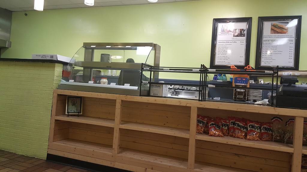 Le Banh Mi | restaurant | 29141 Dequindre Rd, Madison Heights, MI 48071, USA | 2484390888 OR +1 248-439-0888