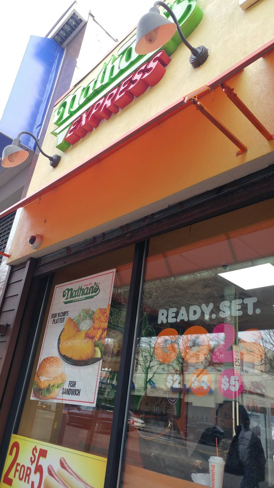 Dunkin | bakery | 2148 White Plains Rd, The Bronx, NY 10462, USA | 7187923686 OR +1 718-792-3686