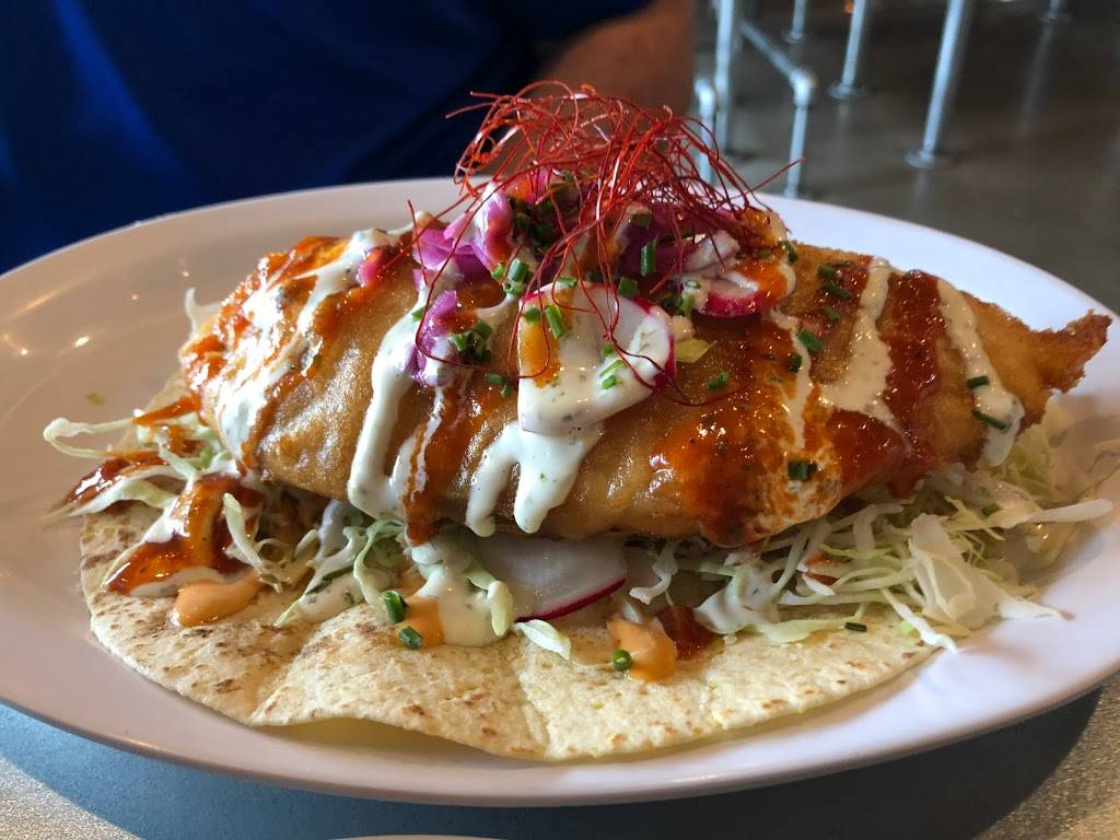 Slapfish | restaurant | 7280 W Bell Rd, Glendale, AZ 85308, USA | 6233349350 OR +1 623-334-9350