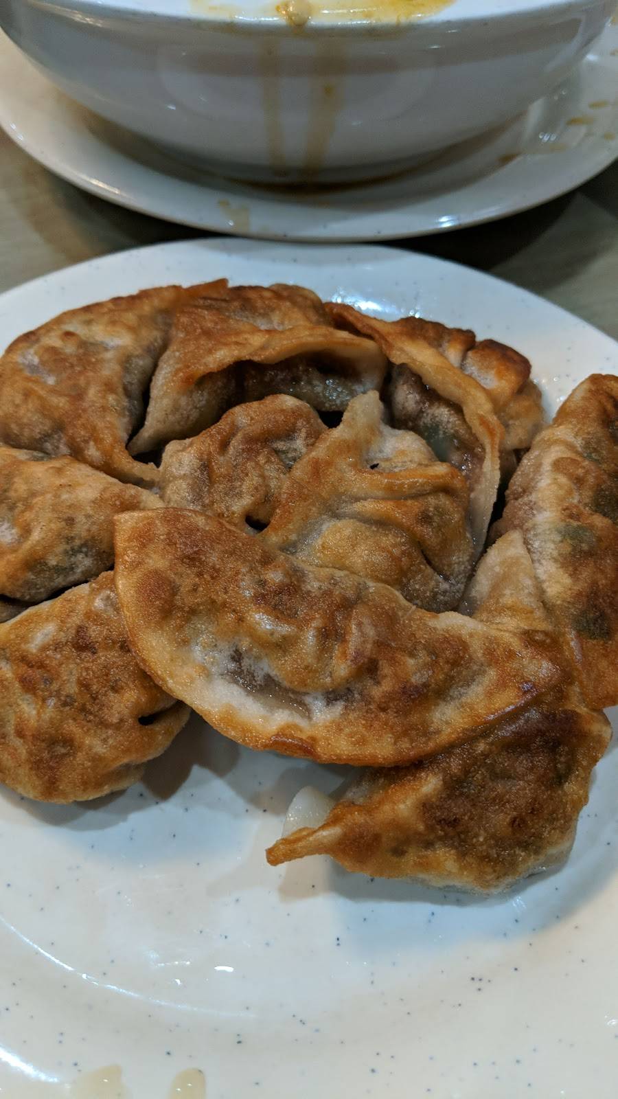 Lucky Zhangs | restaurant | 5622 8th Ave, Brooklyn, NY 11220, USA | 7184393366 OR +1 718-439-3366