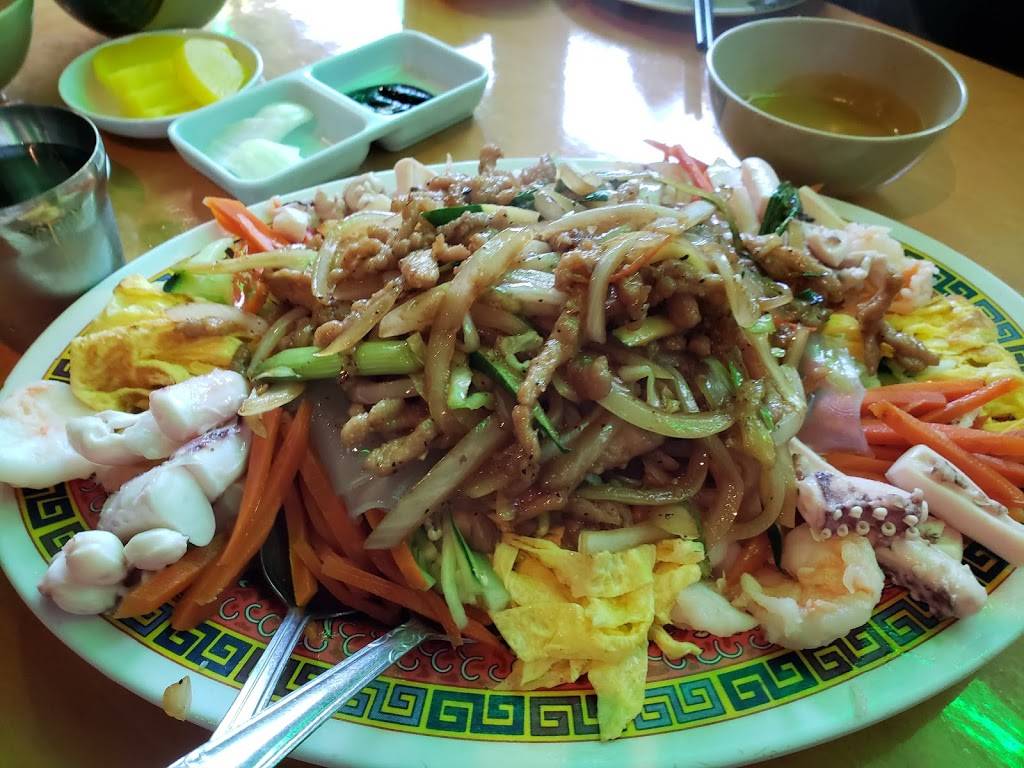 Yuyu Za Zang | restaurant | 4871 Telegraph Ave, Oakland, CA 94609, USA | 5106532288 OR +1 510-653-2288