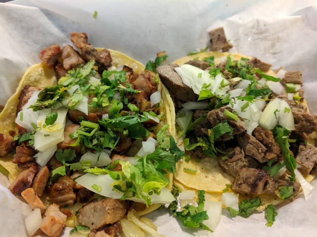 Iguanas Burritozilla | restaurant | 405 Saratoga Ave, San Jose, CA 95129, USA | 6692550700 OR +1 669-255-0700