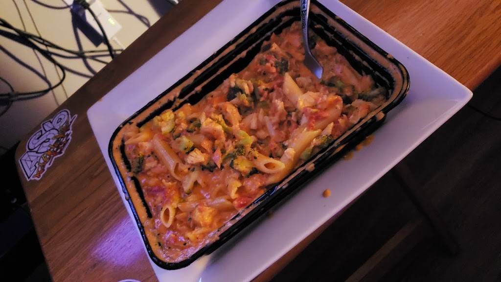 Alfredos Italian Kitchen | meal delivery | 243 Dorchester St, Boston, MA 02127, USA | 6172688939 OR +1 617-268-8939