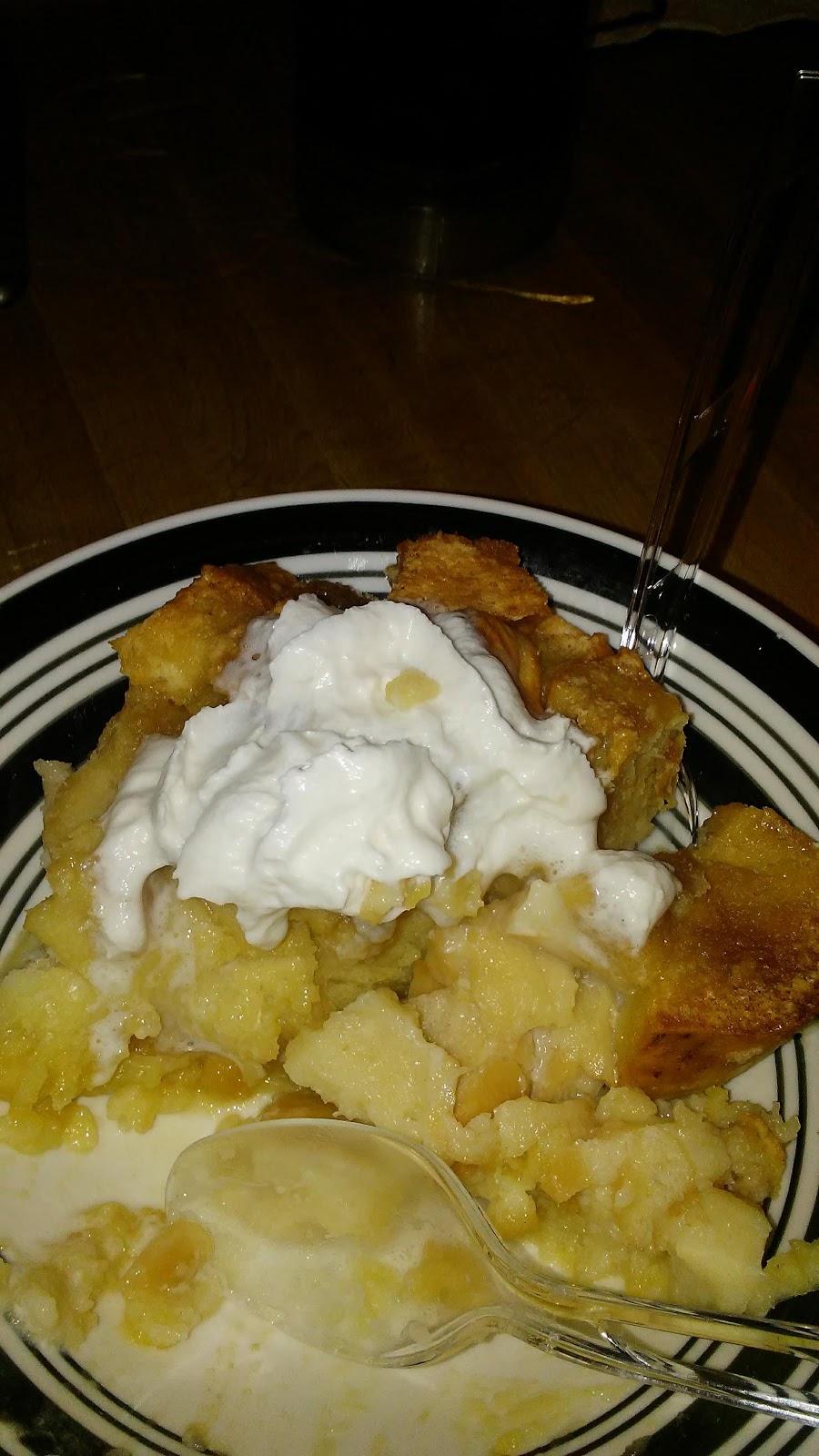 Micks Dauphin Street Cafe | restaurant | 1442 Dauphin St Ext, Enterprise, AL 36330, USA | 3343939072 OR +1 334-393-9072