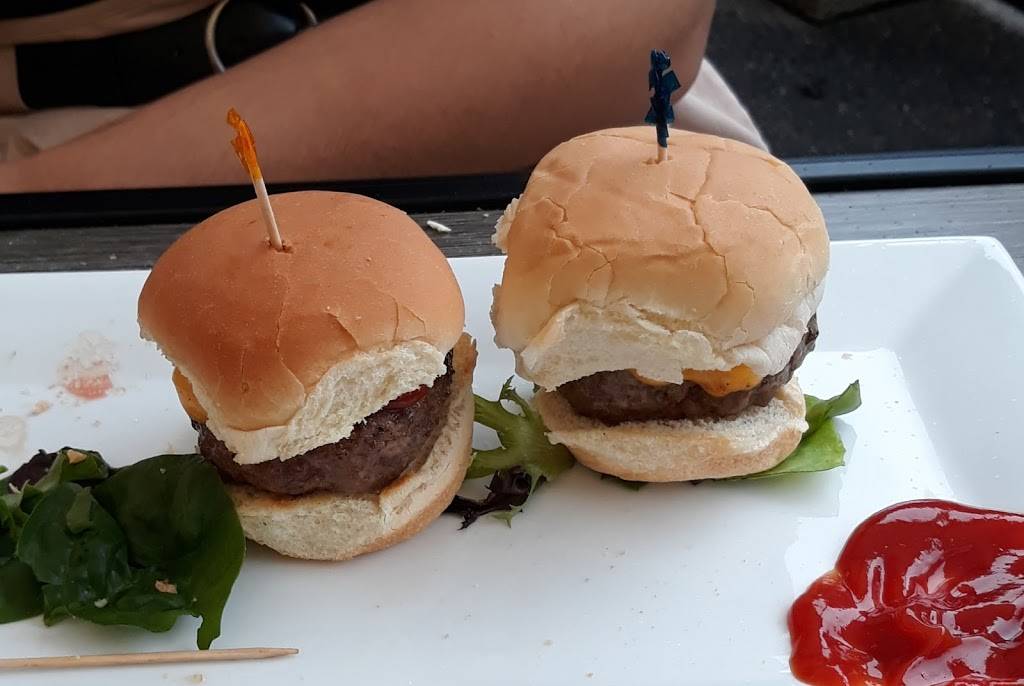 Blackjack Mulligans Public House | restaurant | 237 Diamond Bridge Ave, Hawthorne, NJ 07506, USA | 9734234000 OR +1 973-423-4000