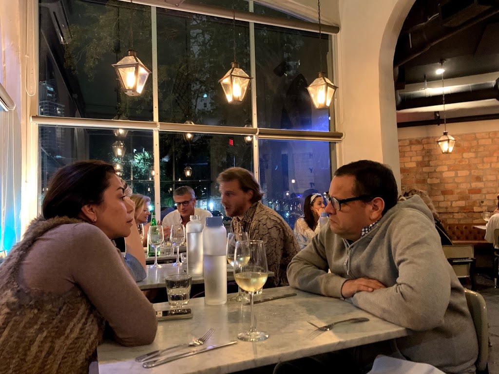 Mignonette Downtown | restaurant | 210 NE 18th St, Miami, FL 33132, USA | 3053744635 OR +1 305-374-4635