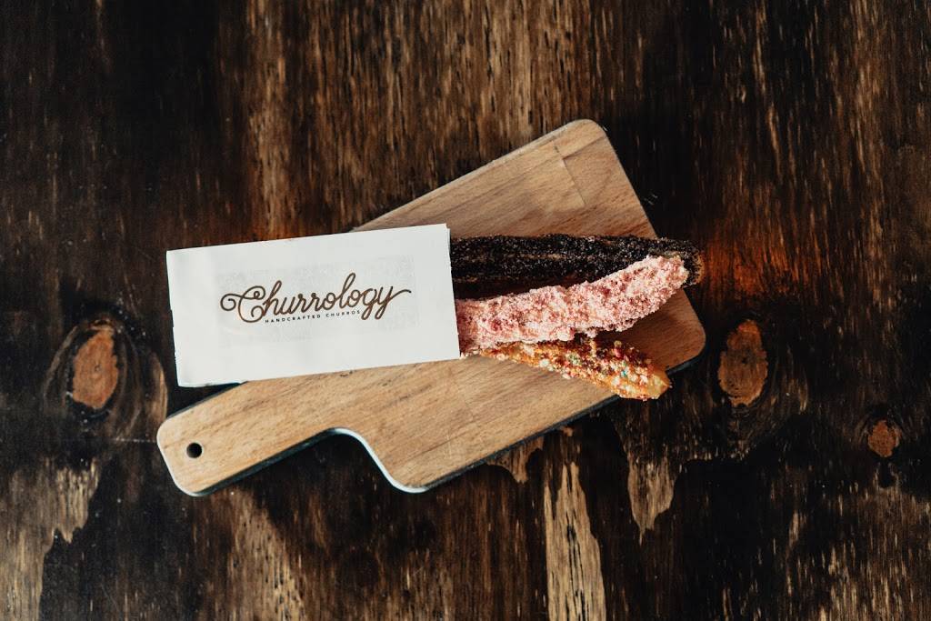 Churrology | bakery | 7 Loudoun St SW, Leesburg, VA 20175, USA | 5712932704 OR +1 571-293-2704