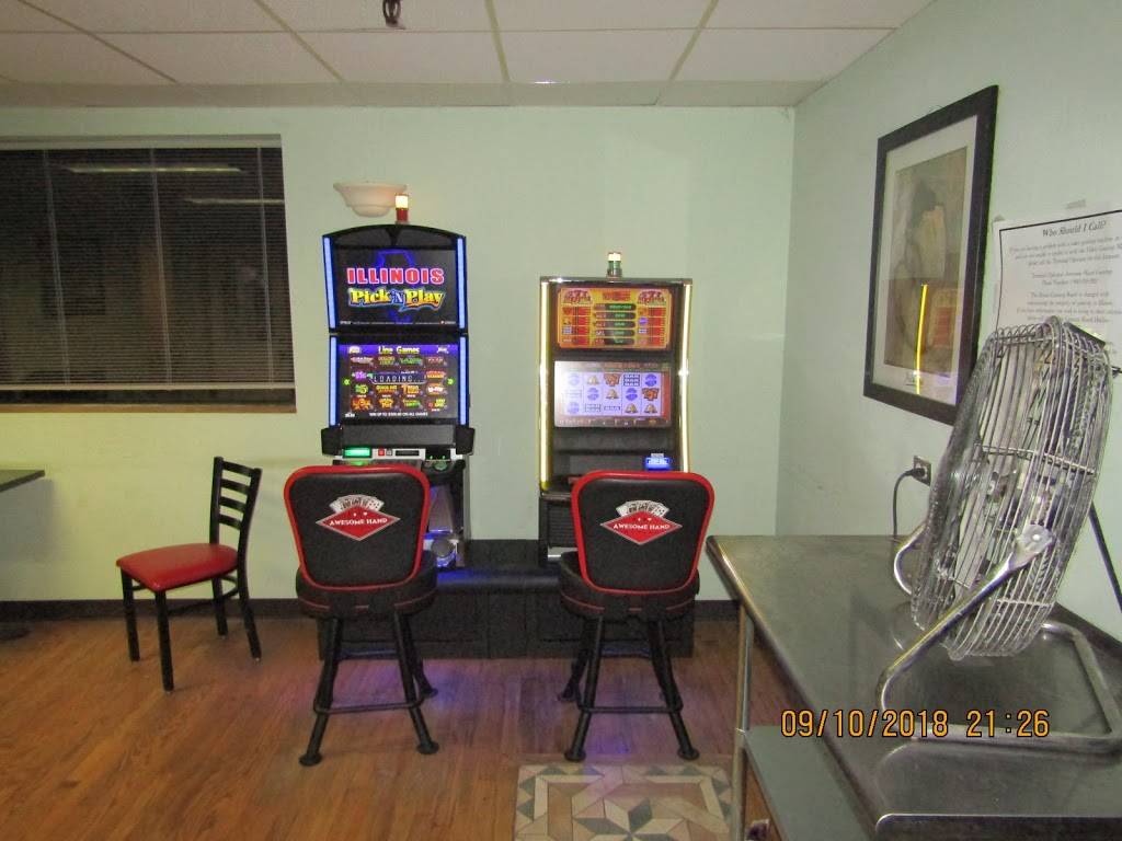 Playoffs Bar And Grill | restaurant | 720 North Ave, Carol Stream, IL 60188, USA | 6302601515 OR +1 630-260-1515