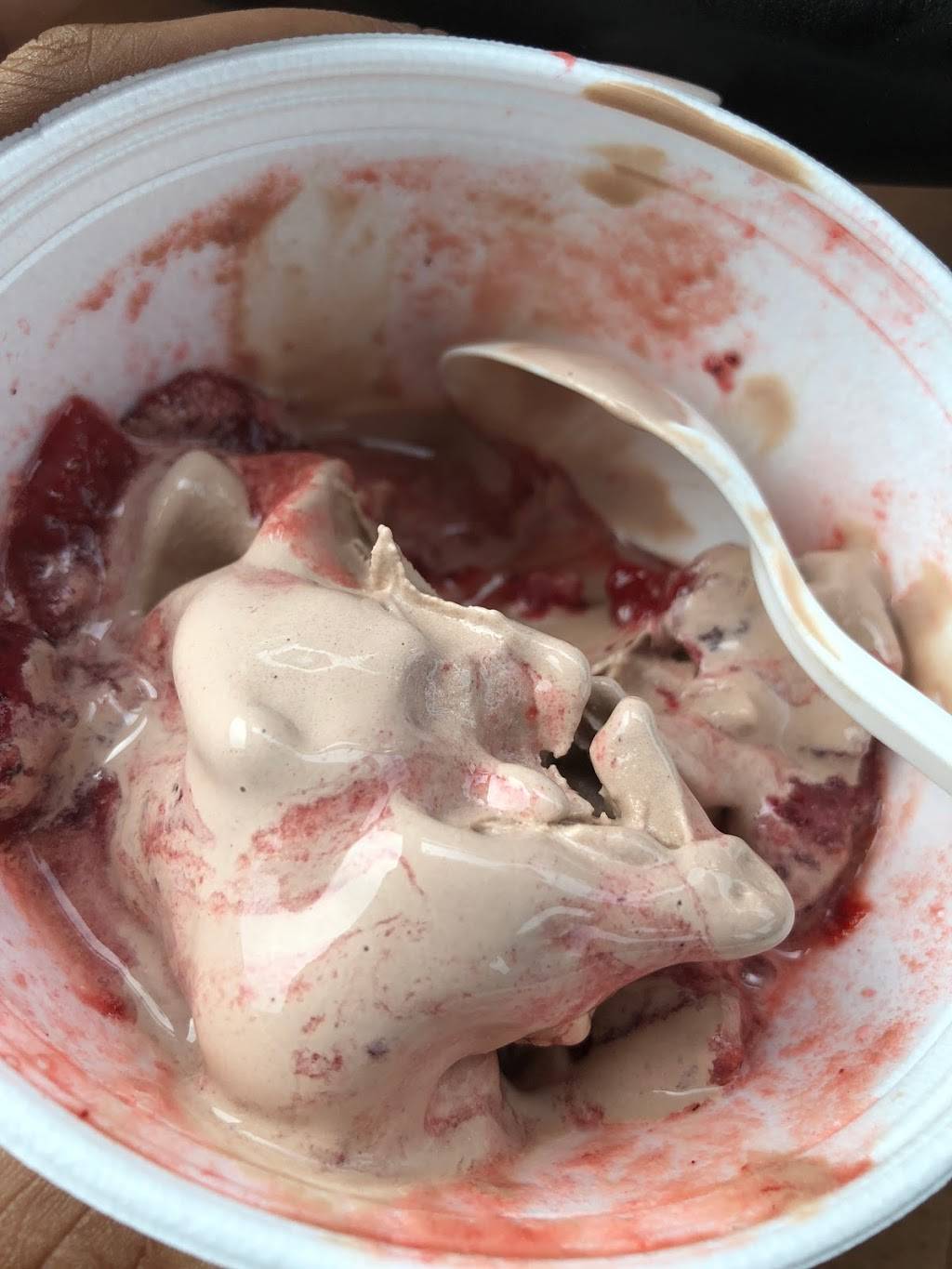 Johnny Macs Rib Shack | restaurant | 8526 Richmond Hwy, Alexandria, VA 22309, USA | 7033602200 OR +1 703-360-2200