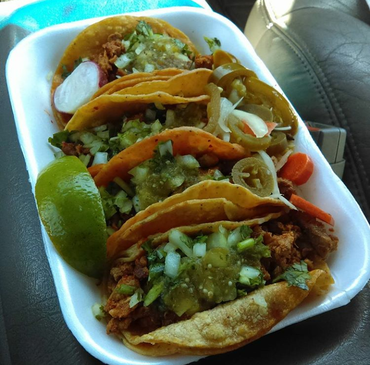 Tacos La Primavera food truck | restaurant | 3550 Pacheco Blvd, Martinez, CA 94553, USA | 9258130116 OR +1 925-813-0116