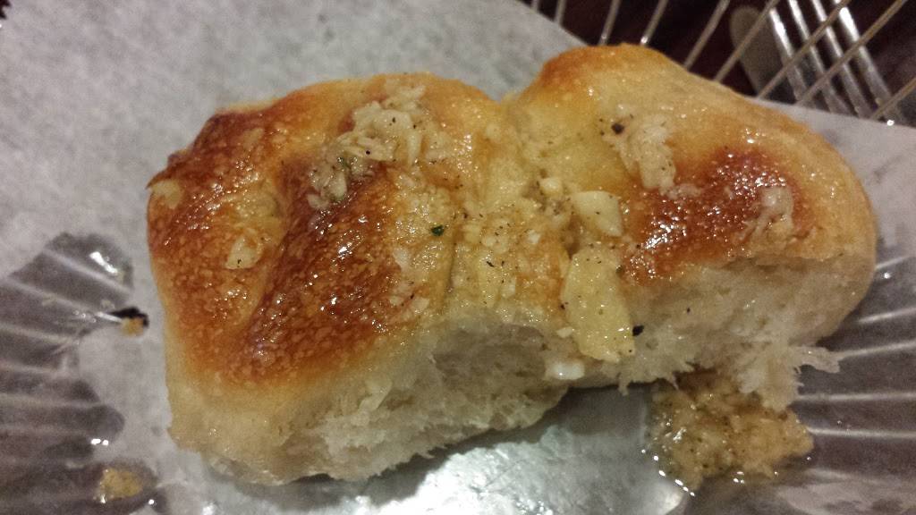 Sals Italian Ristorante | restaurant | 5500 FL-7, Lake Worth, FL 33449, USA | 5612965135 OR +1 561-296-5135