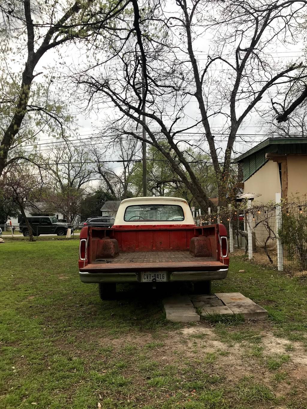 Eden East | restaurant | 755 Springdale Rd, Austin, TX 78702, USA | 5124286500 OR +1 512-428-6500