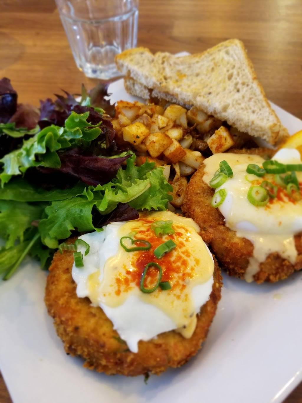 Papa Leos | restaurant | 638 Concession St, Hamilton, ON L8V 2S4, Canada | 2893897227 OR +1 289-389-7227