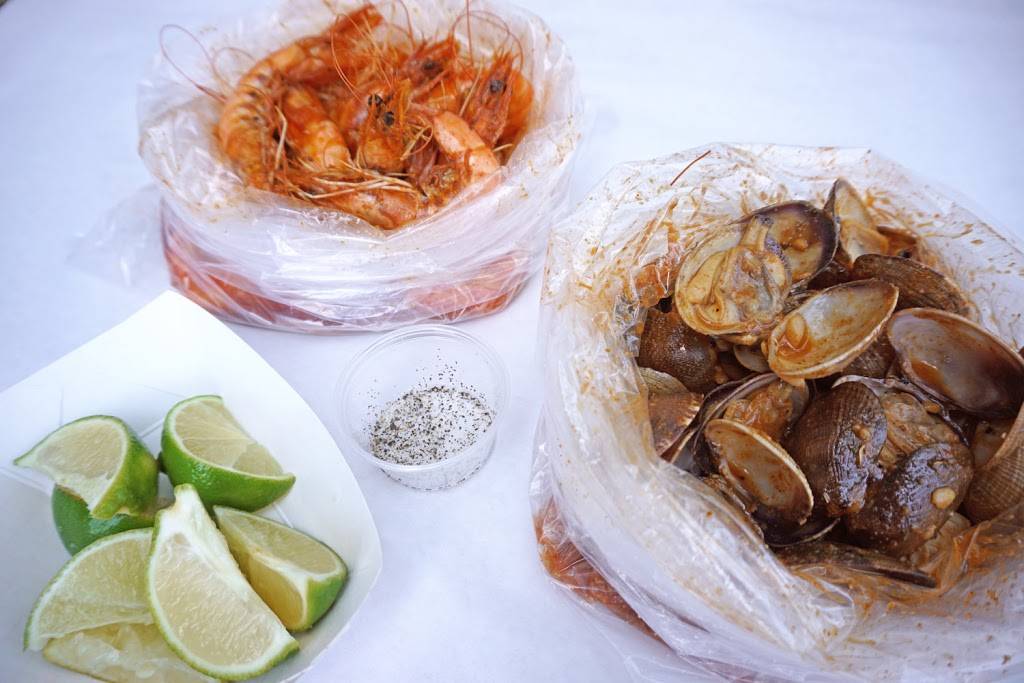 The Kickin Crab in Garland | restaurant | 3545 W Walnut St, Garland, TX 75042, USA | 4699690895 OR +1 469-969-0895