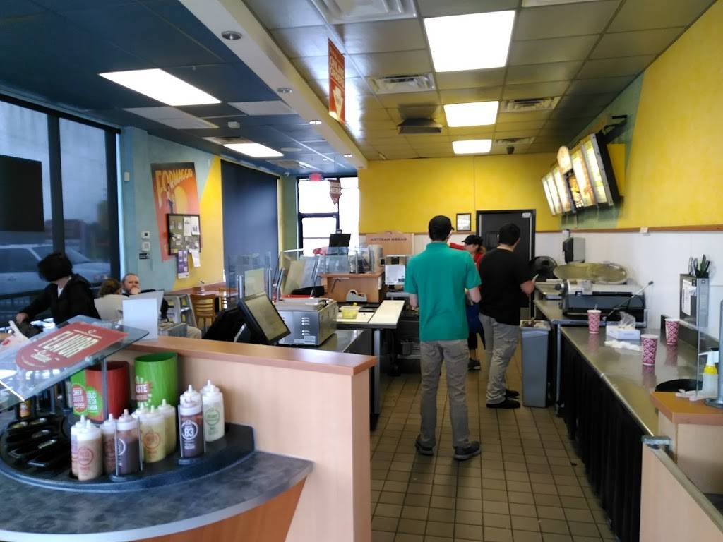 Quiznos | restaurant | 2105 E 5th St, Metropolis, IL 62960, USA | 6185245907 OR +1 618-524-5907