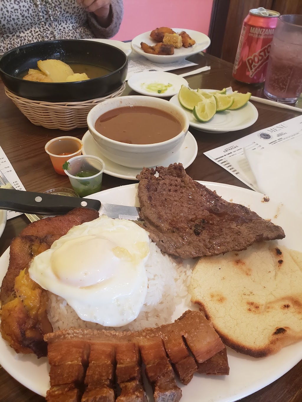 Monserrate Restaurant | restaurant | 9545 NW 41st St, Doral, FL 33178, USA | 3054360803 OR +1 305-436-0803