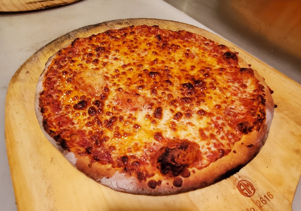 Mary Lous Killington | restaurant | 2841 Killington Rd, Killington, VT 05751, USA | 8024229885 OR +1 802-422-9885