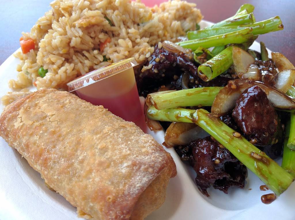 Chick n Chow | restaurant | 9301 Pico Blvd, Los Angeles, CA 90035, USA | 3102745595 OR +1 310-274-5595