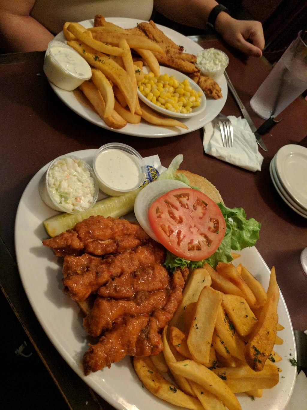 Mrs P & Me | restaurant | 100 E Prospect Ave, Mt Prospect, IL 60056, USA | 8472599724 OR +1 847-259-9724