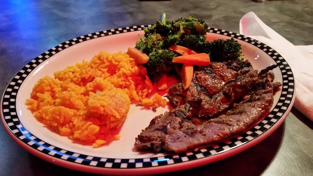 Iron Thunder Saloon | restaurant | 2022 13th Ave Dr SE, Hickory, NC 28602, USA | 8283224523 OR +1 828-322-4523