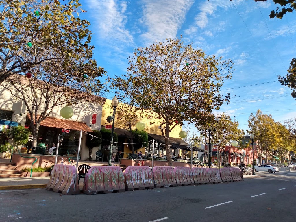 Peets Coffee | cafe | 1776 Fourth St, Berkeley, CA 94710, USA | 5105253207 OR +1 510-525-3207