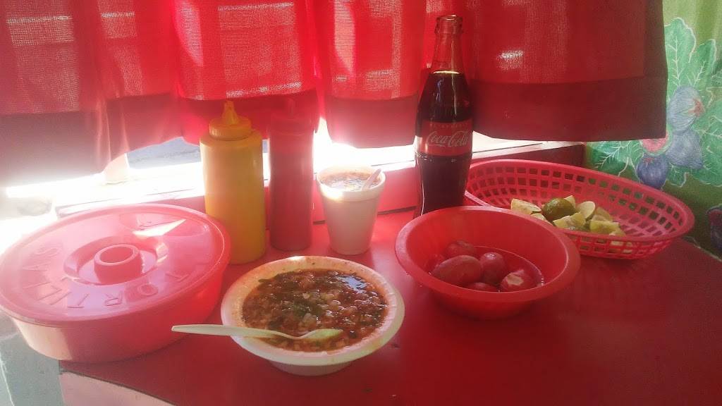 Birria De Res Estilo Sinaloa La Güerita | restaurant | Av. Miraflores 6836, El Rubi, 22626 Tijuana, B.C., Mexico | 016645750068 OR +52 664 575 0068