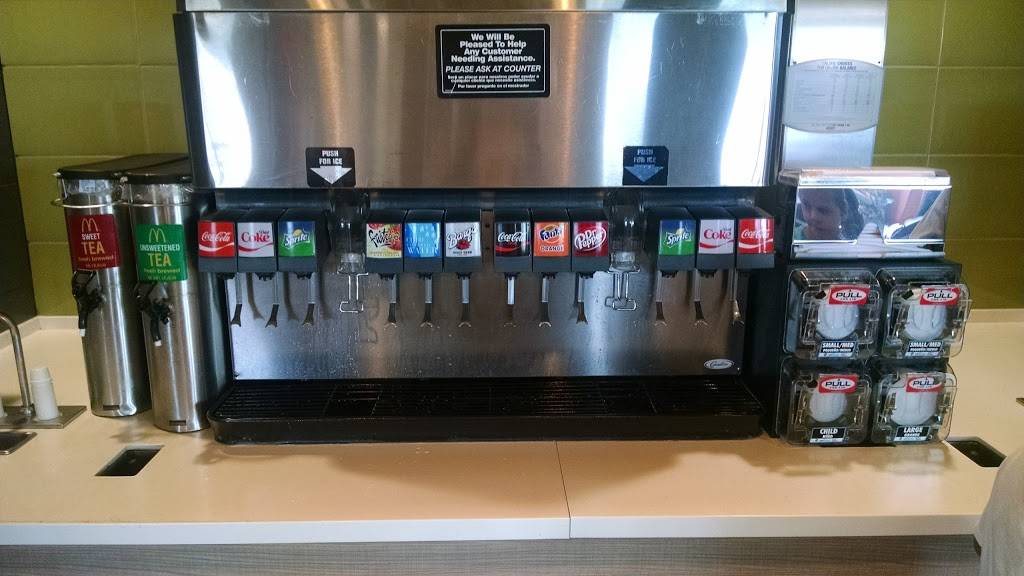 McDonalds | cafe | 255 S Randall Rd, Elgin, IL 60123, USA | 8477419898 OR +1 847-741-9898