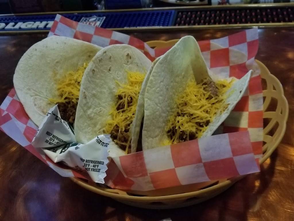 Chucks Sports Bar | restaurant | 1500 N E St, Richmond, IN 47374, USA | 7659651022 OR +1 765-965-1022