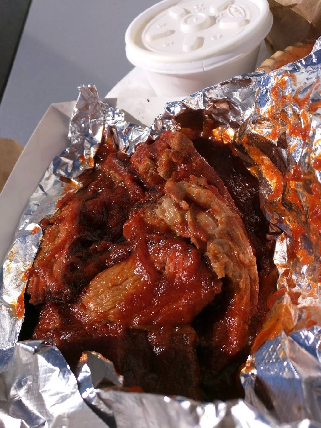 Woodys Bar-B-Que | meal delivery | 475 S Market St, Inglewood, CA 90301, USA | 3106724200 OR +1 310-672-4200