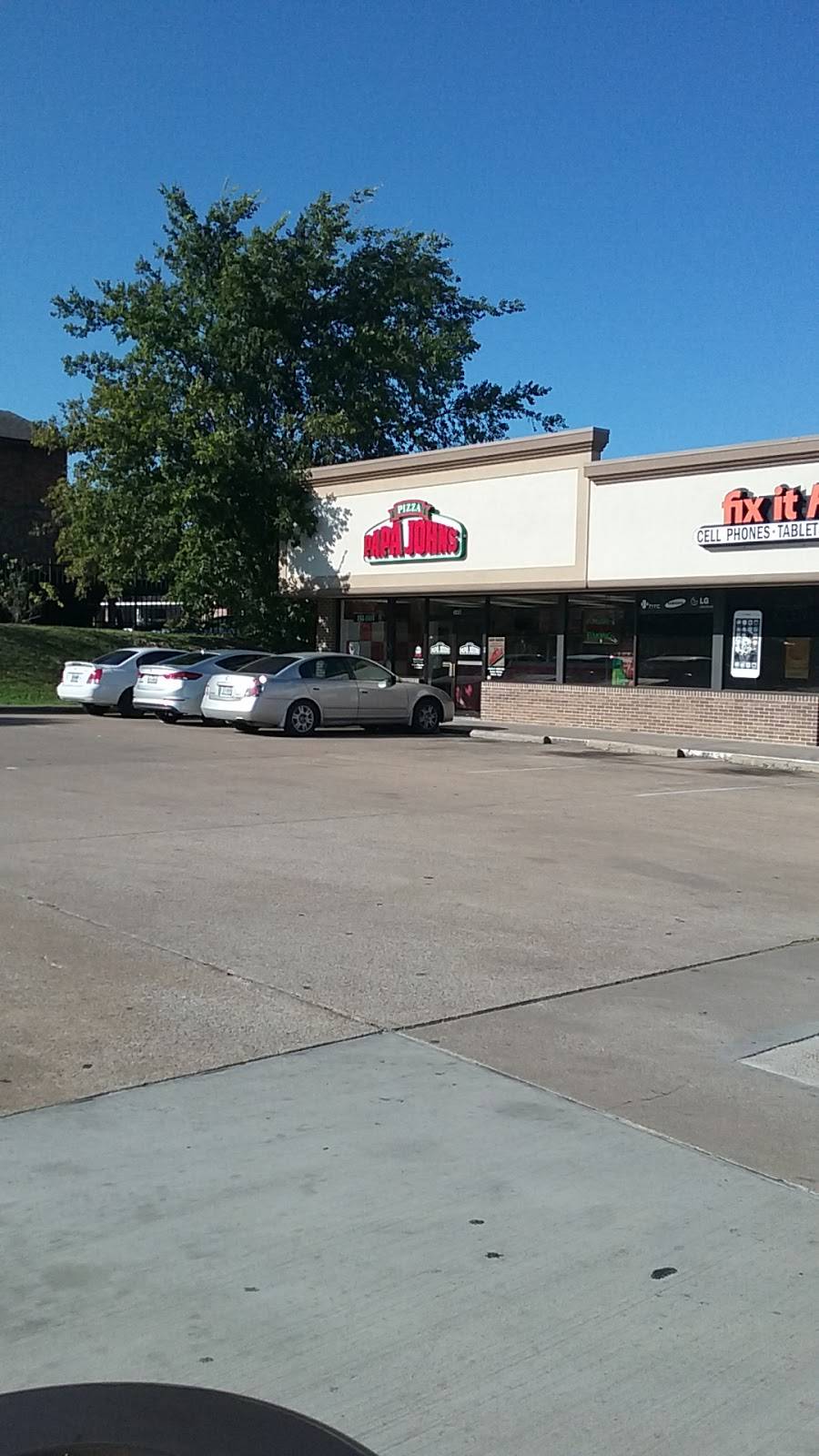 Papa Johns Pizza | restaurant | 5416 S Hulen St, Fort Worth, TX 76132, USA | 8172639597 OR +1 817-263-9597