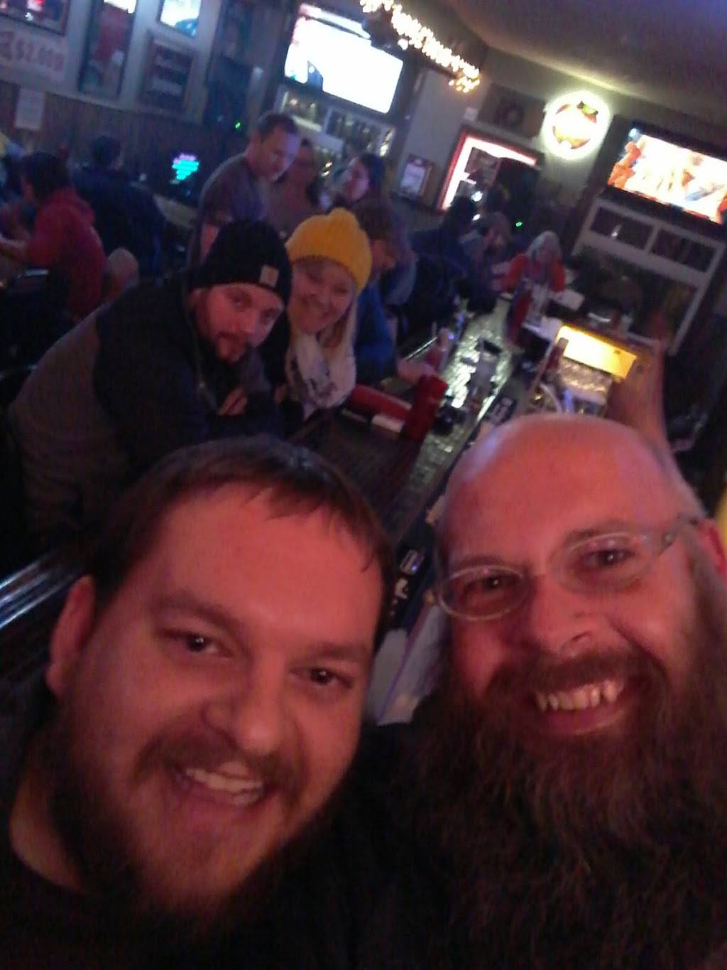 Fremont Bar & Grill | restaurant | 112 Toledo St, Fremont, IN 46737, USA | 2605276223 OR +1 260-527-6223