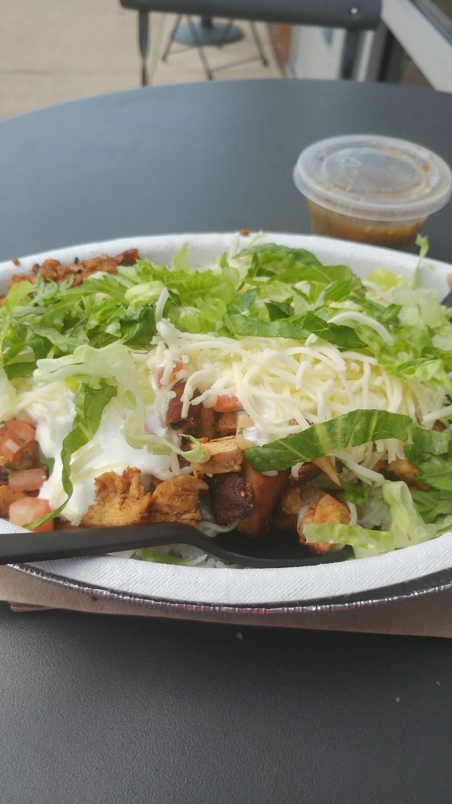 Chipotle Mexican Grill | restaurant | 2119 W Roosevelt Rd, Wheaton, IL 60187, USA | 6305805041 OR +1 630-580-5041