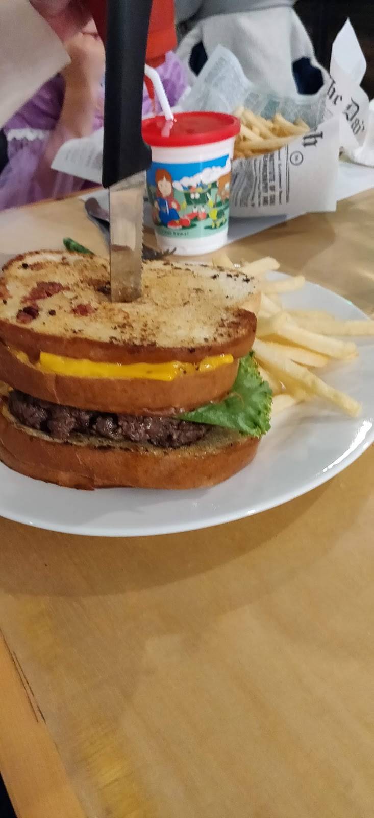 Trappers Pub & Grub | restaurant | 27011 Co Rd 23, Albany, MN 56307, USA | 3205483700 OR +1 320-548-3700