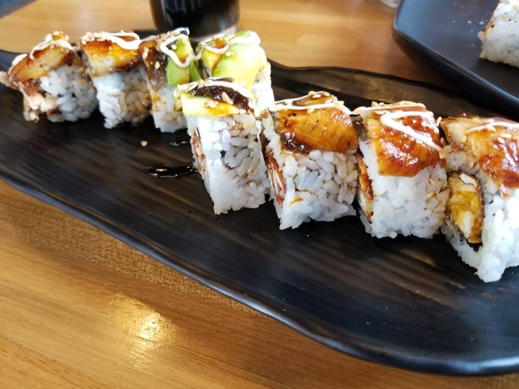 Little Ginger | restaurant | 2855 W Lake Houston Pkwy, Kingwood, TX 77339, USA | 2815702829 OR +1 281-570-2829