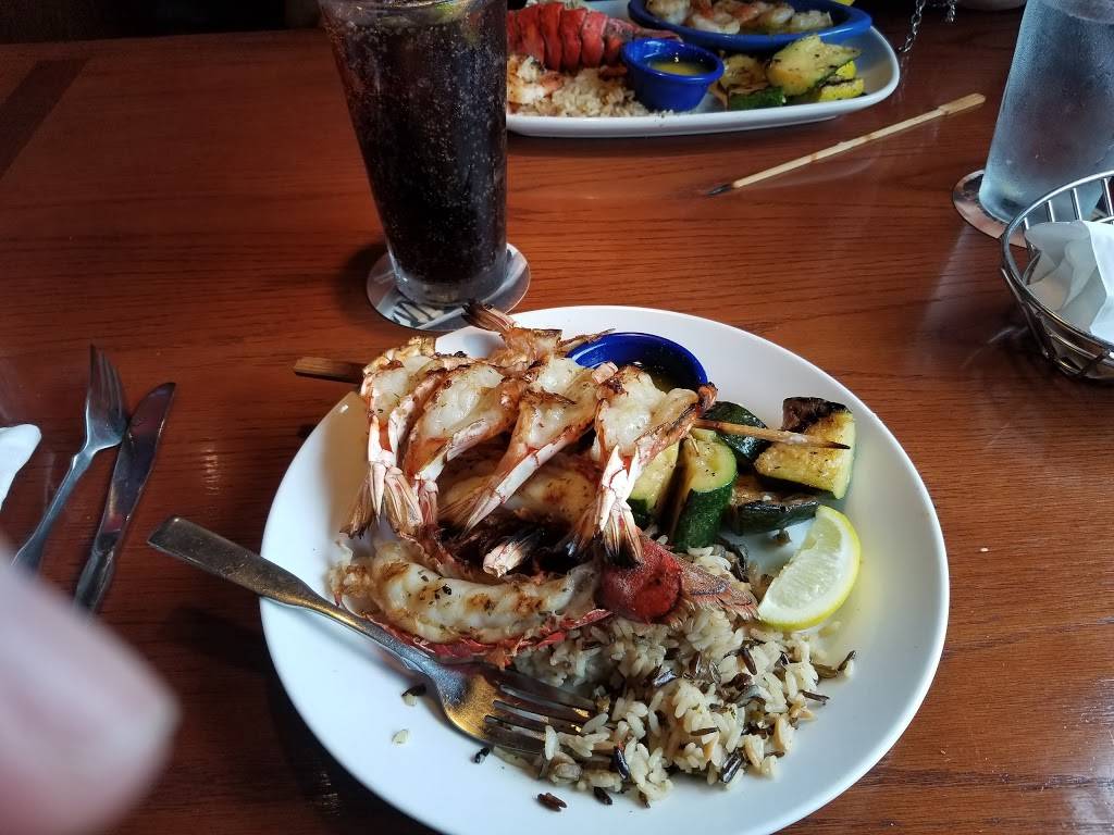 Red Lobster | restaurant | 223 Shoemaker Rd, Pottstown, PA 19464, USA | 6103230415 OR +1 610-323-0415