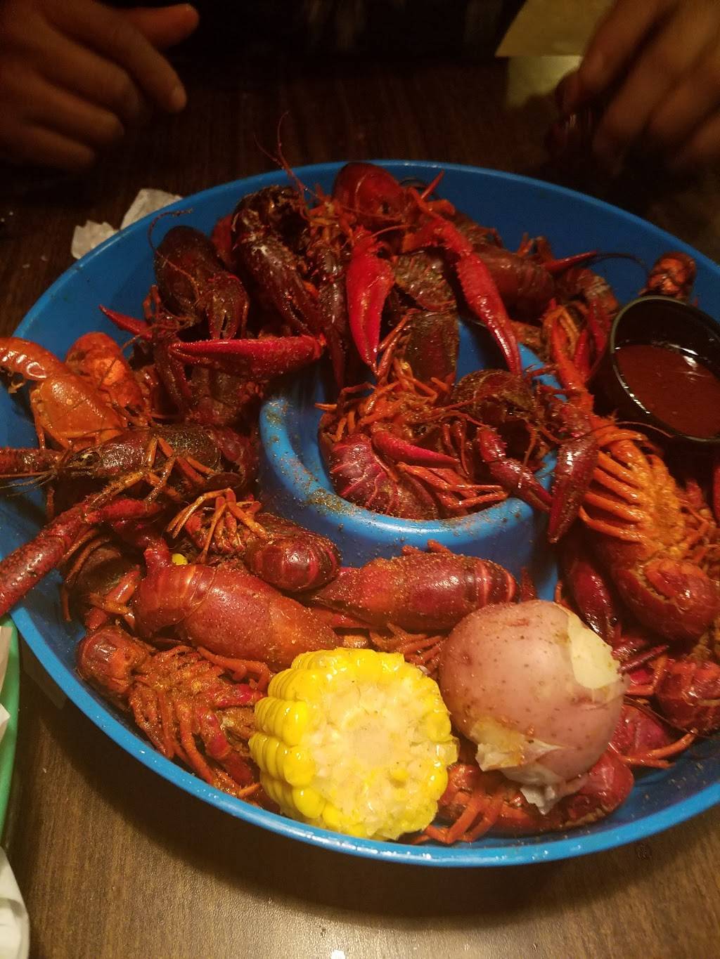 La Fuentes Mexican Restaurant | restaurant | 3300 7th St, Bay City, TX 77414, USA | 9793231222 OR +1 979-323-1222