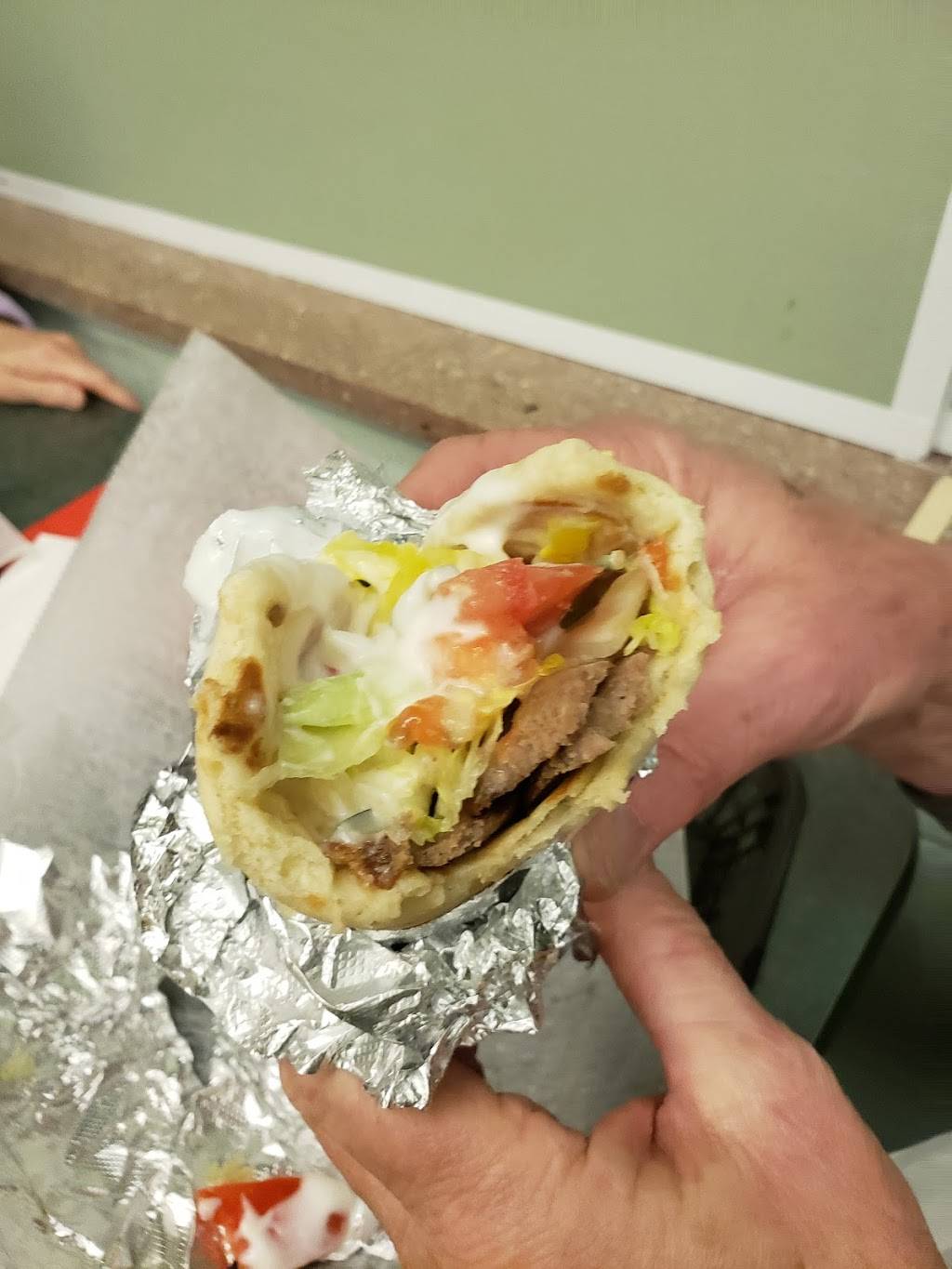 Cairo grill | restaurant | 340 Mt Vernon Rd, Newark, OH 43055, USA | 7403453331 OR +1 740-345-3331