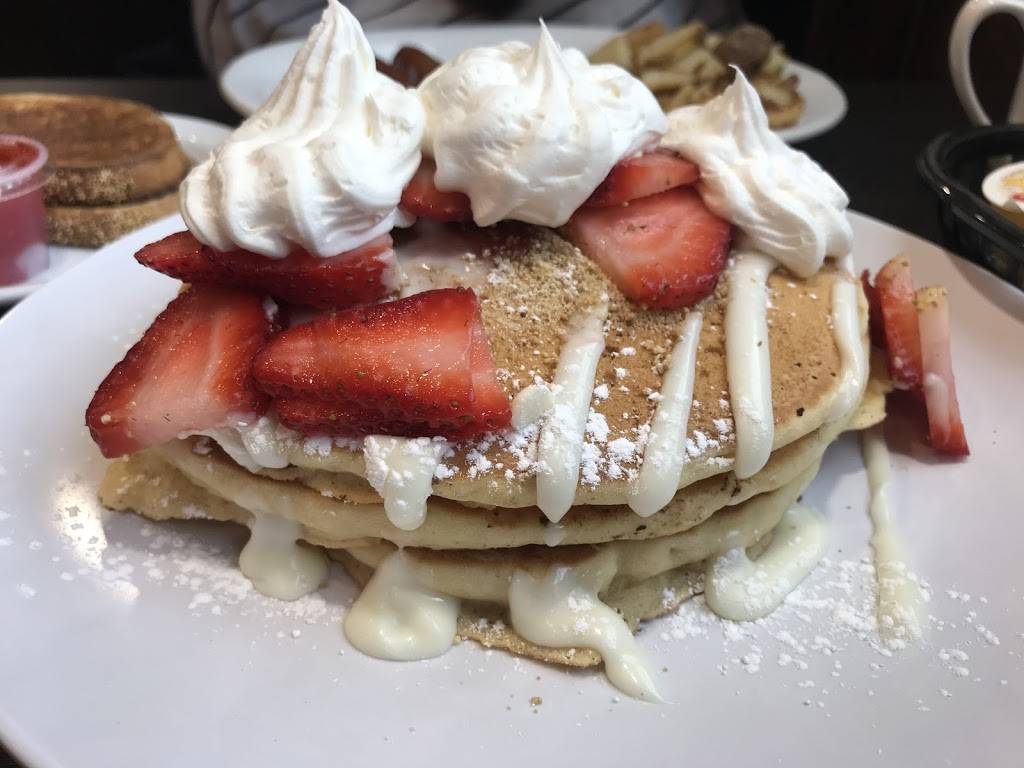 Wimpys Diner | restaurant | 405 Main St W, Hamilton, ON L8P 1K5, Canada | 9055275151 OR +1 905-527-5151