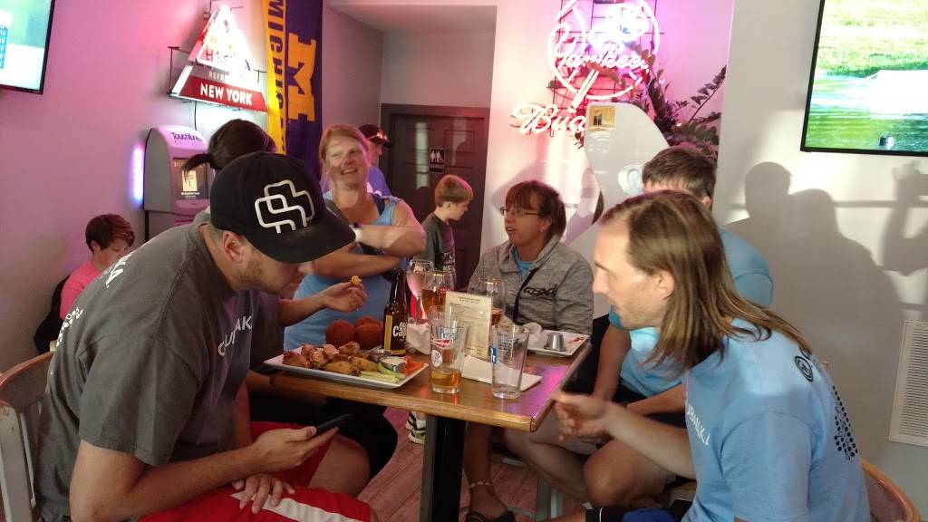 The Corner Bar & Grill | restaurant | 523 Delaware Ave, Kingston, NY 12401, USA | 8453382759 OR +1 845-338-2759