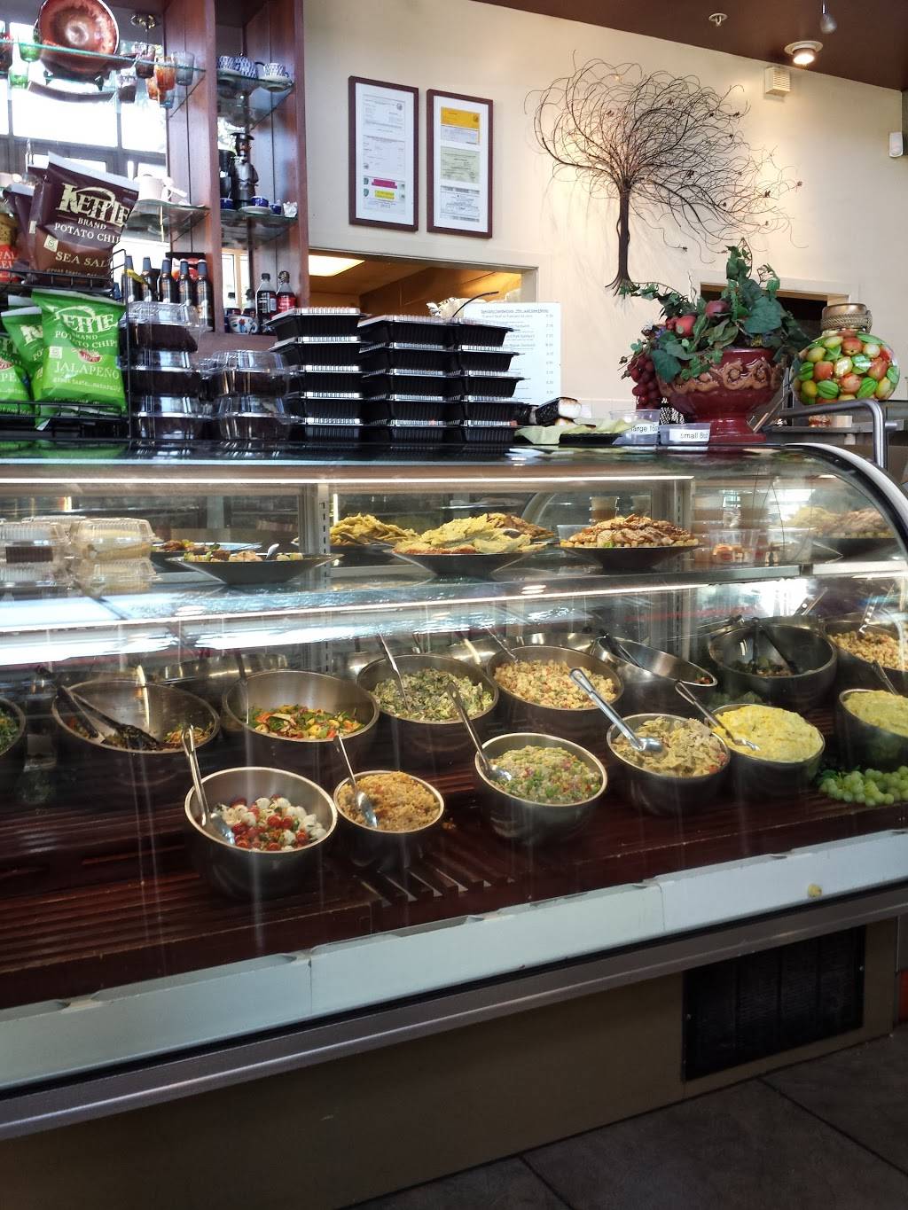 Sierra Deli & Market | restaurant | 311 Oak St, Oakland, CA 94607, USA | 5104440116 OR +1 510-444-0116